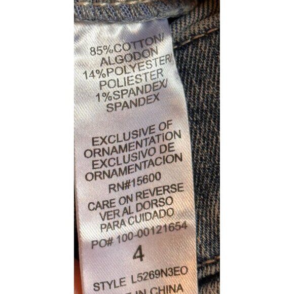 Wit & Wisdom Frayed Hem With Pocket Details Denim Skirt Women's Size 4 - Picture 5 of 7